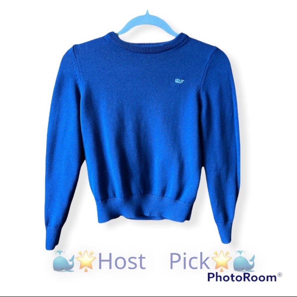 Great used condition Boys Vineyard Vines Blue crew neck sweater size M